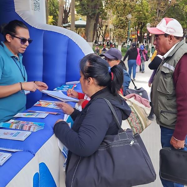 3.  La APS socializa el Sistema Integral de Pensiones  en Oruro, Tarija y Potosí