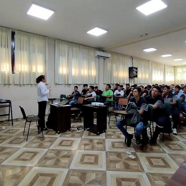 2.- LA APS IMPARTE TALLERES DE EDUCACIÓN FINANCIERA EN PENSIONES Y SEGUROS